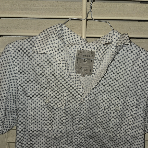Guess men dress shirt - Picture 5 of 5